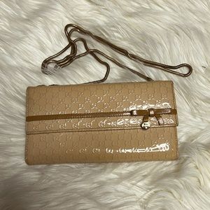 Gucci wallet purse